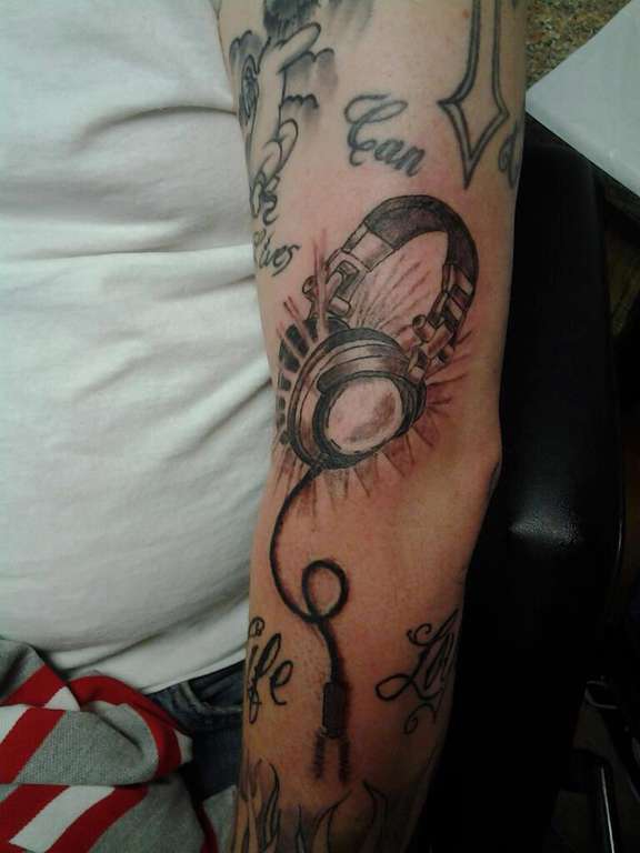 600309_459433467460442_1707245488_n