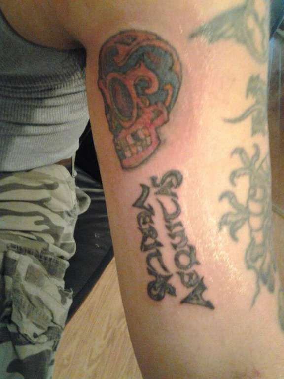 599661_459435207460268_259053364_n