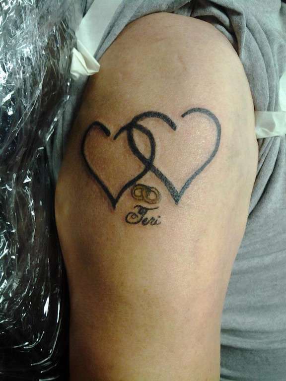 527763_459437607460028_917633974_n