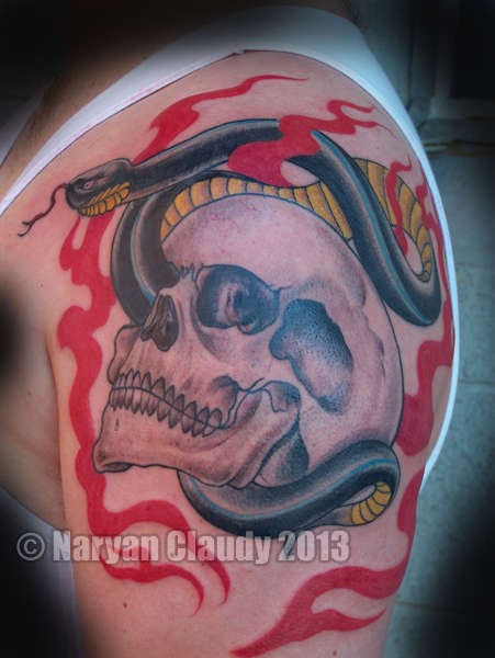 Kevinskullwebtie-1338