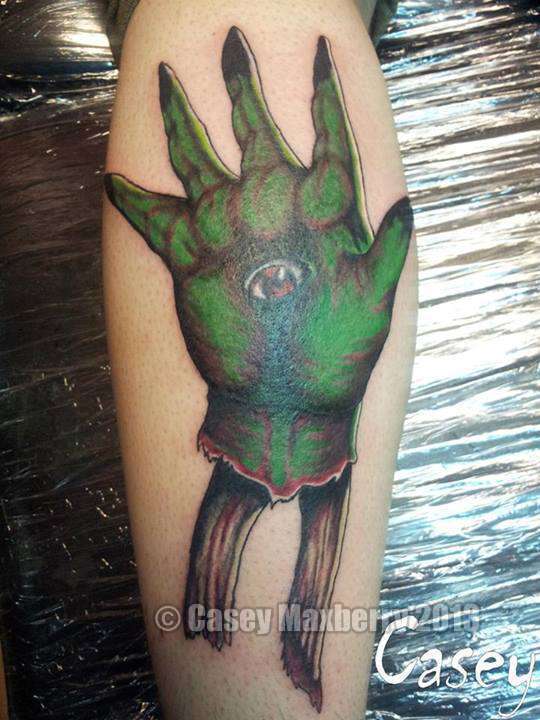 Green-hand-eye
