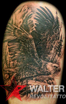 Club-tattoo-walter-sausage-frank-las-vegas-planet-hollywood-eage-portrait-jpg