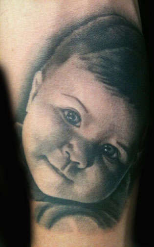 Club-tattoo-angel-galindo-san-francisco-portraits-4