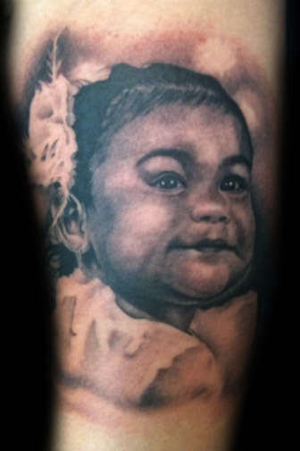 Club-tattoo-angel-galindo-san-francisco-portrait-2