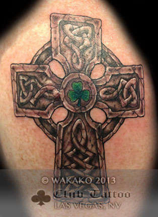 Club-tattoo-wakako-las-vegas-celtic-cross