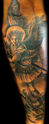 Club-tattoo-derek-rubright-las-vegas-planet-hollywood-miracle-mile-shops-13