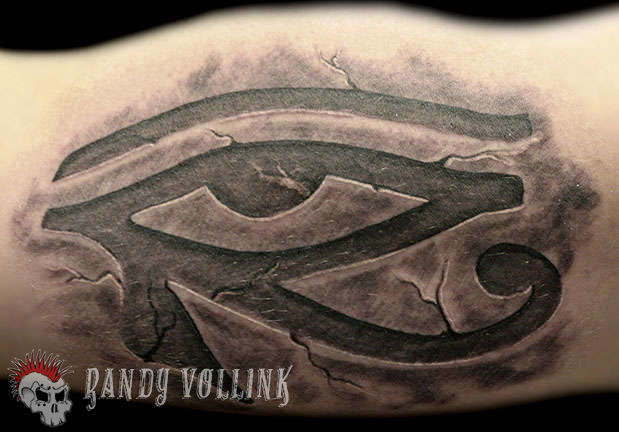 Club-tattoo-randy-vollink-scottsdale-eye-of-ra-jpg
