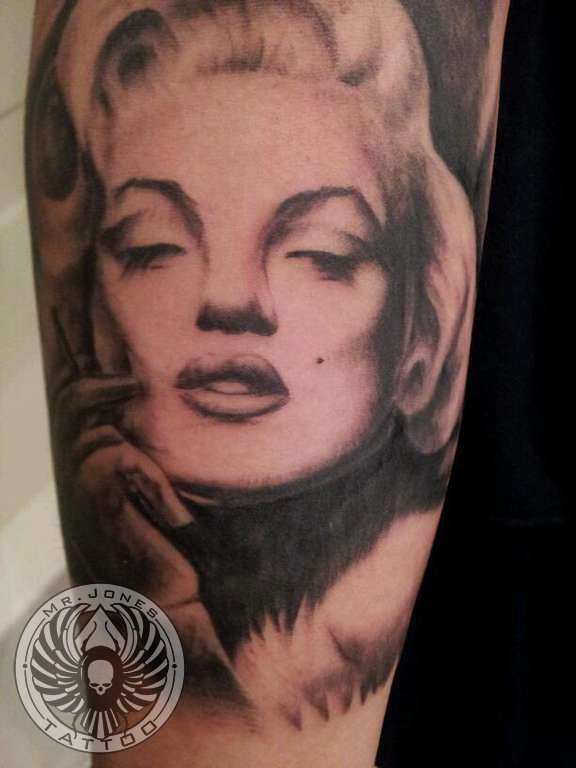 580054_4062452473109_240650453_n