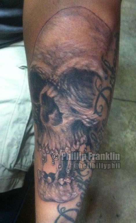 1001656_648615588483272_754599464_n