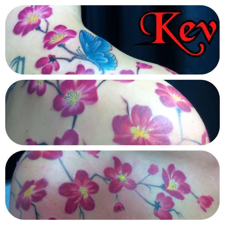 574717_4521378193819_1906599717_n