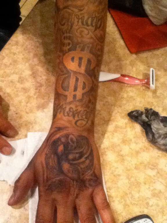 319169_2219089008344_1581222133_2221968_1774416432_n