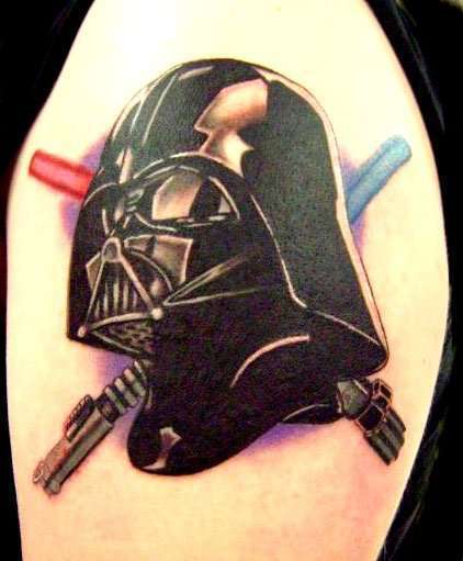 Darth_vader_with_lightsabers_tattoo