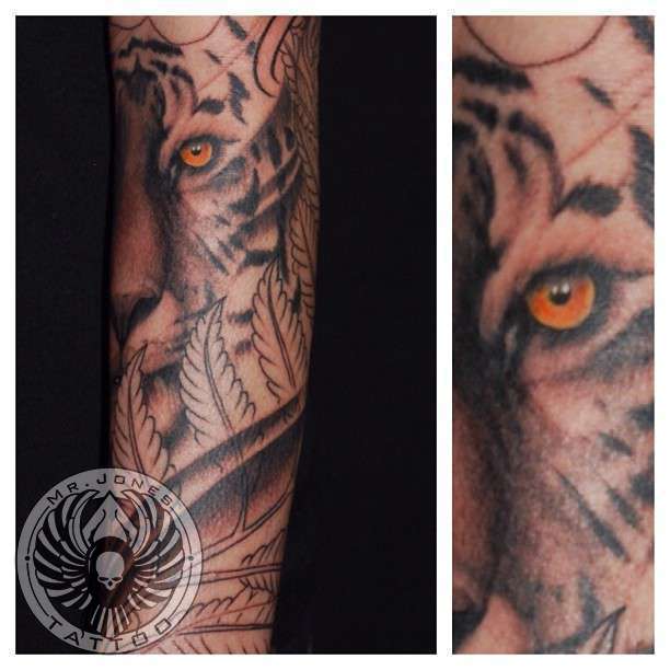 Tyler-jones-tiger-sleeve-partial