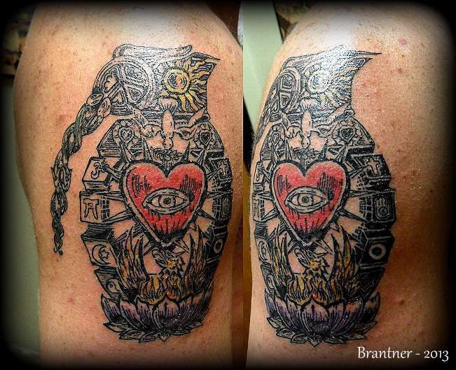 Incubus_light_grenades