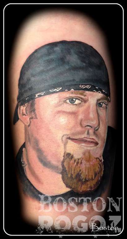 615278_3367528398644_24830196_o