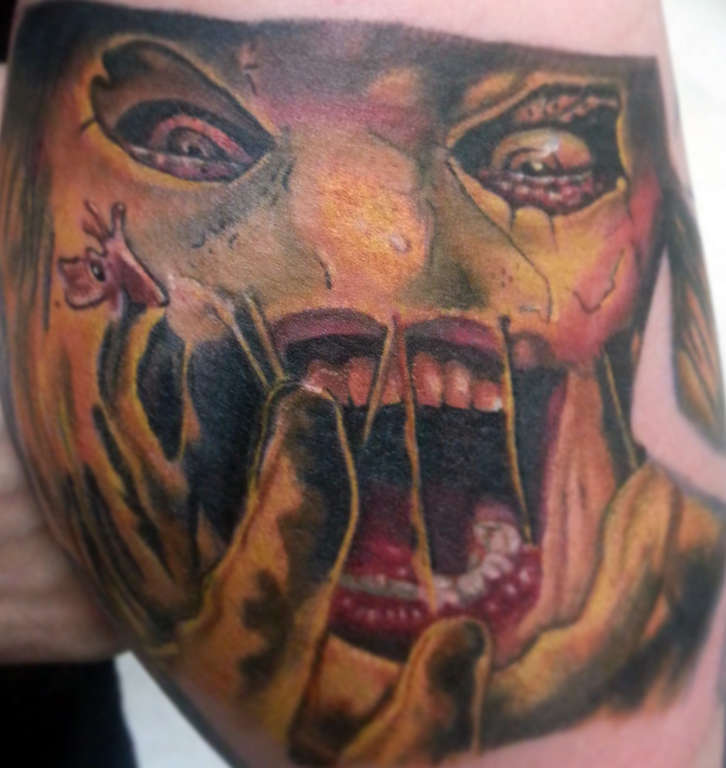 Scarecrow.peterjustice.cbtstudios.peterjustice808_gmail.com.407.373.8725www.petertattoos.com_(29)