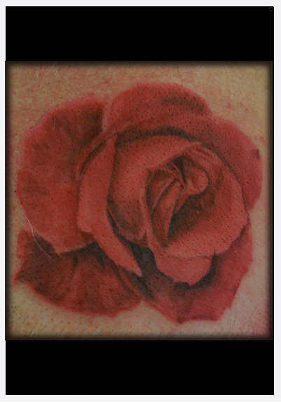 Eternal_tattoo_dano_miller_red_rose_realistic_photo_realism