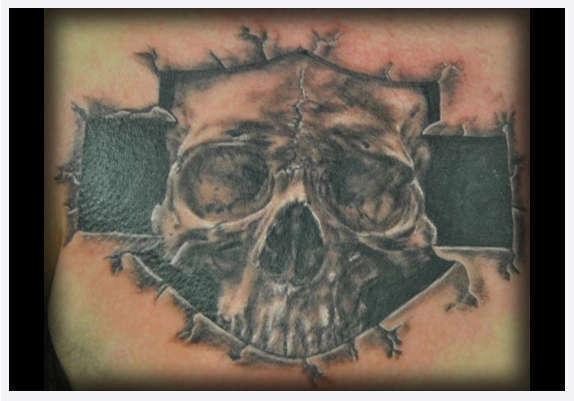 Eternal_tattoo_brandon_miller_harley_davidson_skull_black_gray