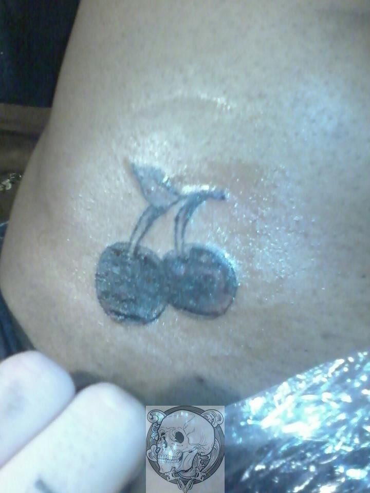 303799_3234646284611_413404927_n