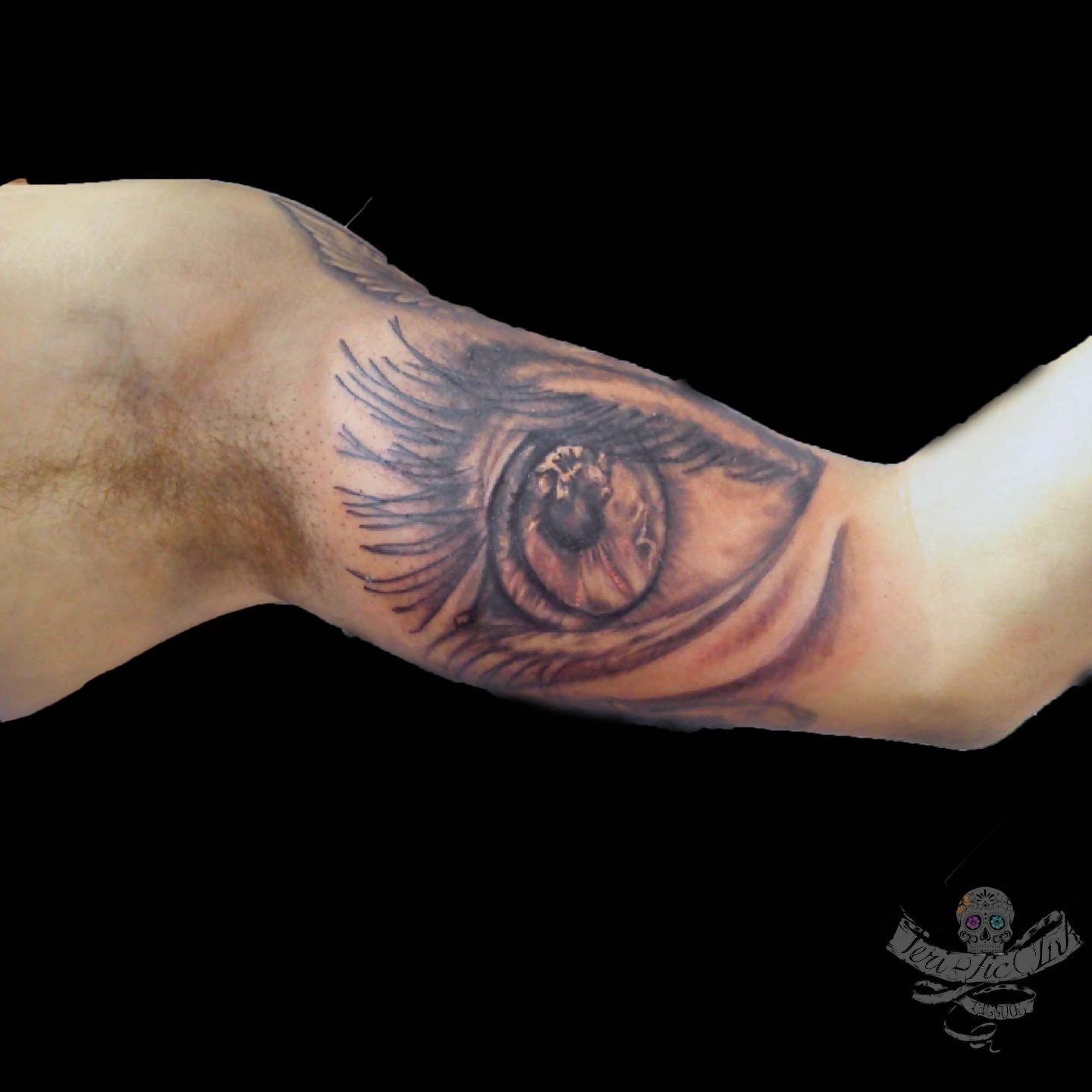 Eye_on_inner_arm