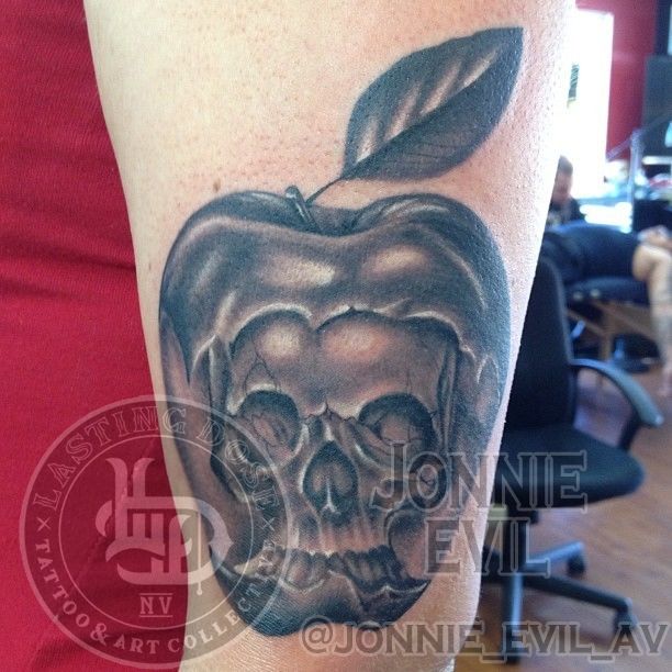 602998-590432160987652-1009636845-n-jpg