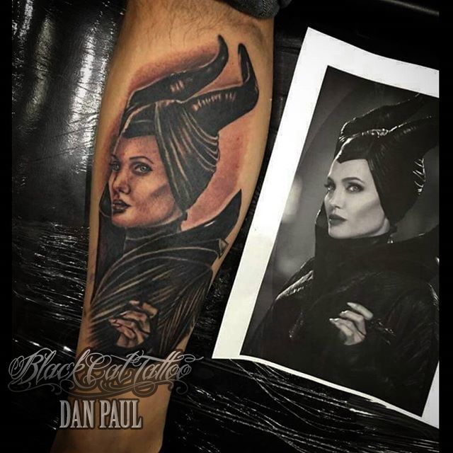 1171607_931520410302680_278189717_n