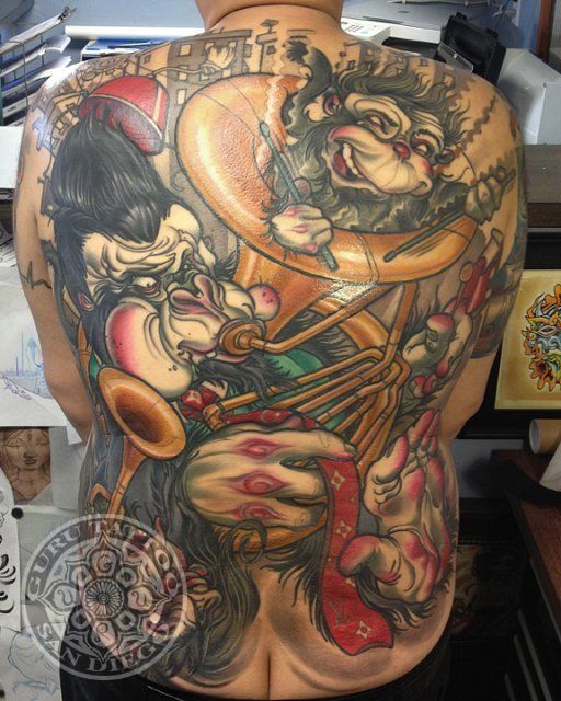 Eric-gorilla-websmall-w800h640