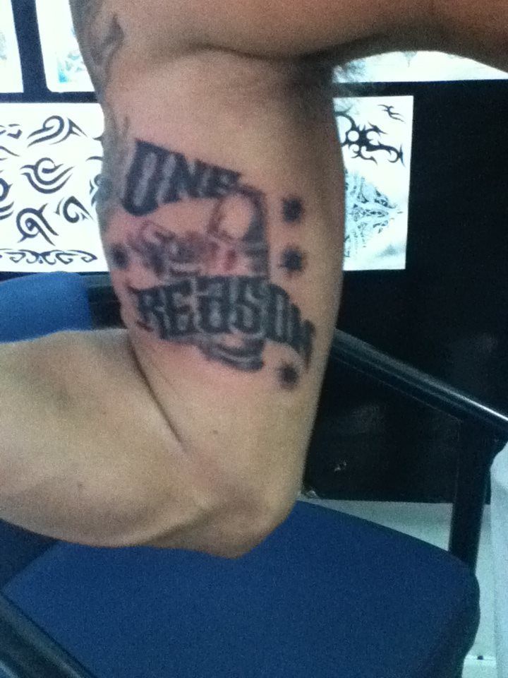 535044_214647242209140_4208303326832849241_n