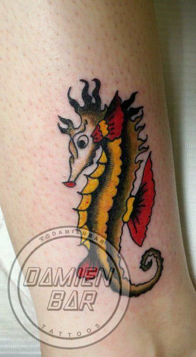 383834_322988857725964_1086716185_n