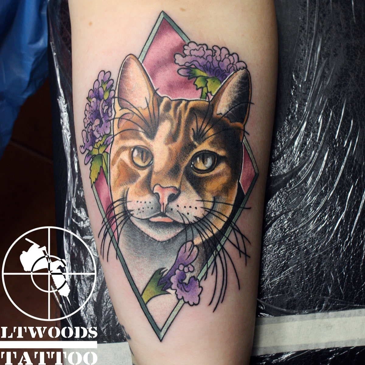 Ltwoodsart_newschool-tattoo_cat