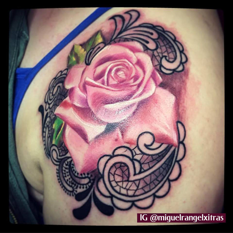 13668979_10208072227536129_229893434886722303_n_copy