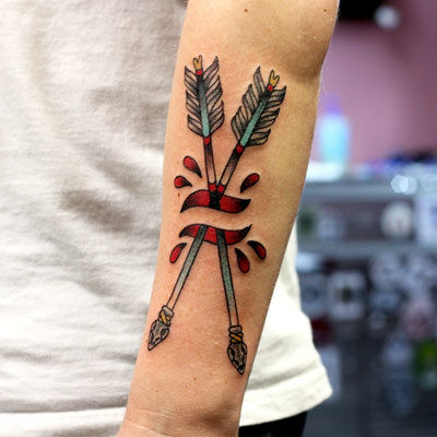 Arrow-tattoo-ted-coburn-the-bell-rose-tattoo-and-piercing-mobile-alabama
