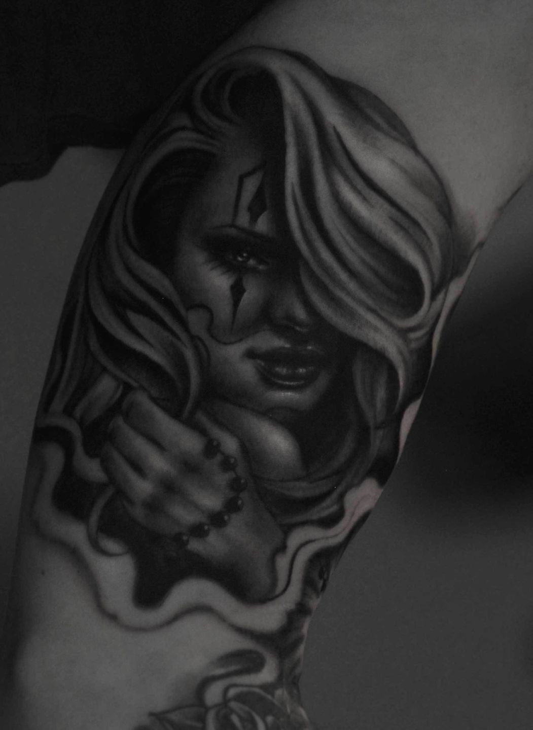 Chicano-girl3-rosemary-mckevitt-tattoo-ireland
