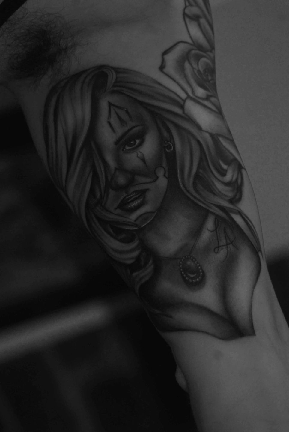 Chicano-gangsterclown-girl-rosemary-mckevitt-tattoo-ireland