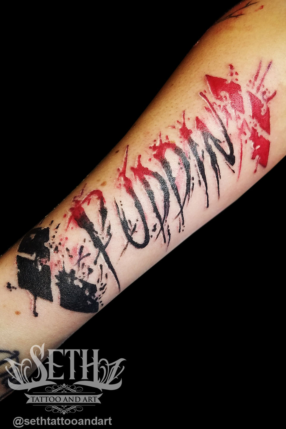 Puddin_tattoo_harley_quin_joker_dc_comics__diamonds_splatter_lettering_trashpolka_trash-polka_print_paint_overspray_tattoo_tattoos_tattooed_tatting_tattoo_artist_tattooer_seth_tattoo_and_art_seth_michael