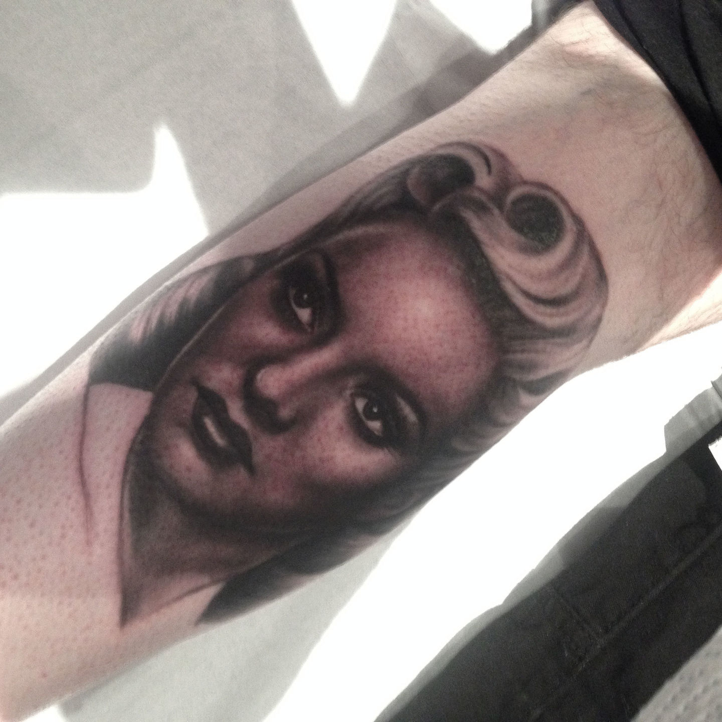 Bettygrableportrait-tattoo-rosemarymckevitt4