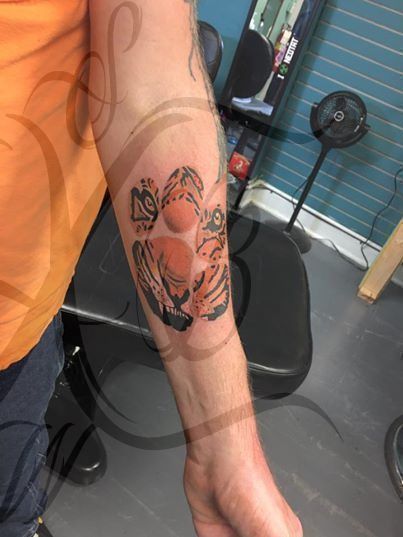 Tiger_paw_tattoo