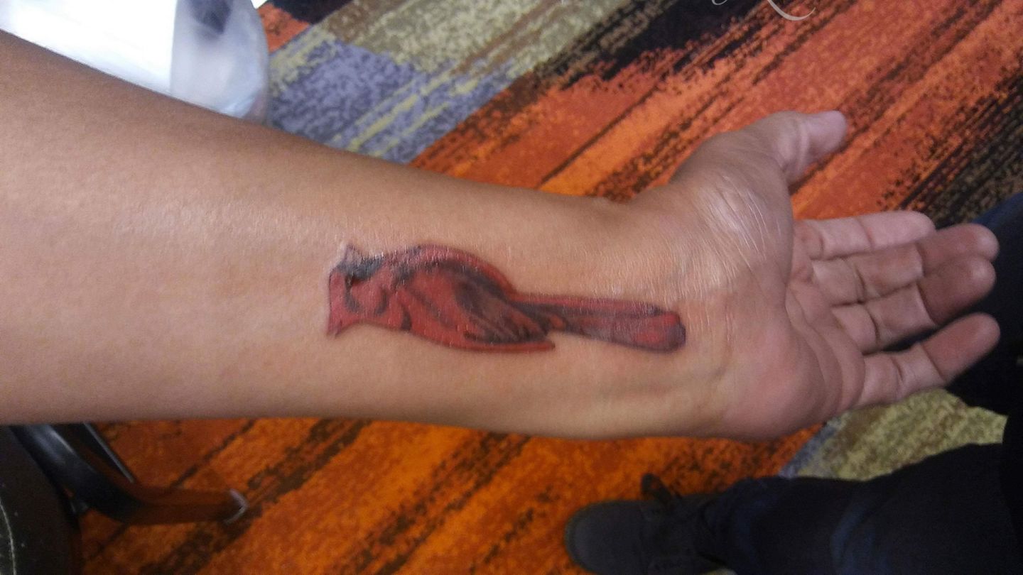 Edae115f-fbbd-440e-8e94-6b7eaee2808a