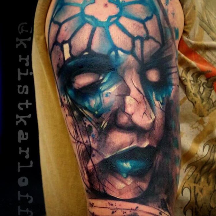 1111592037305749874_21759291