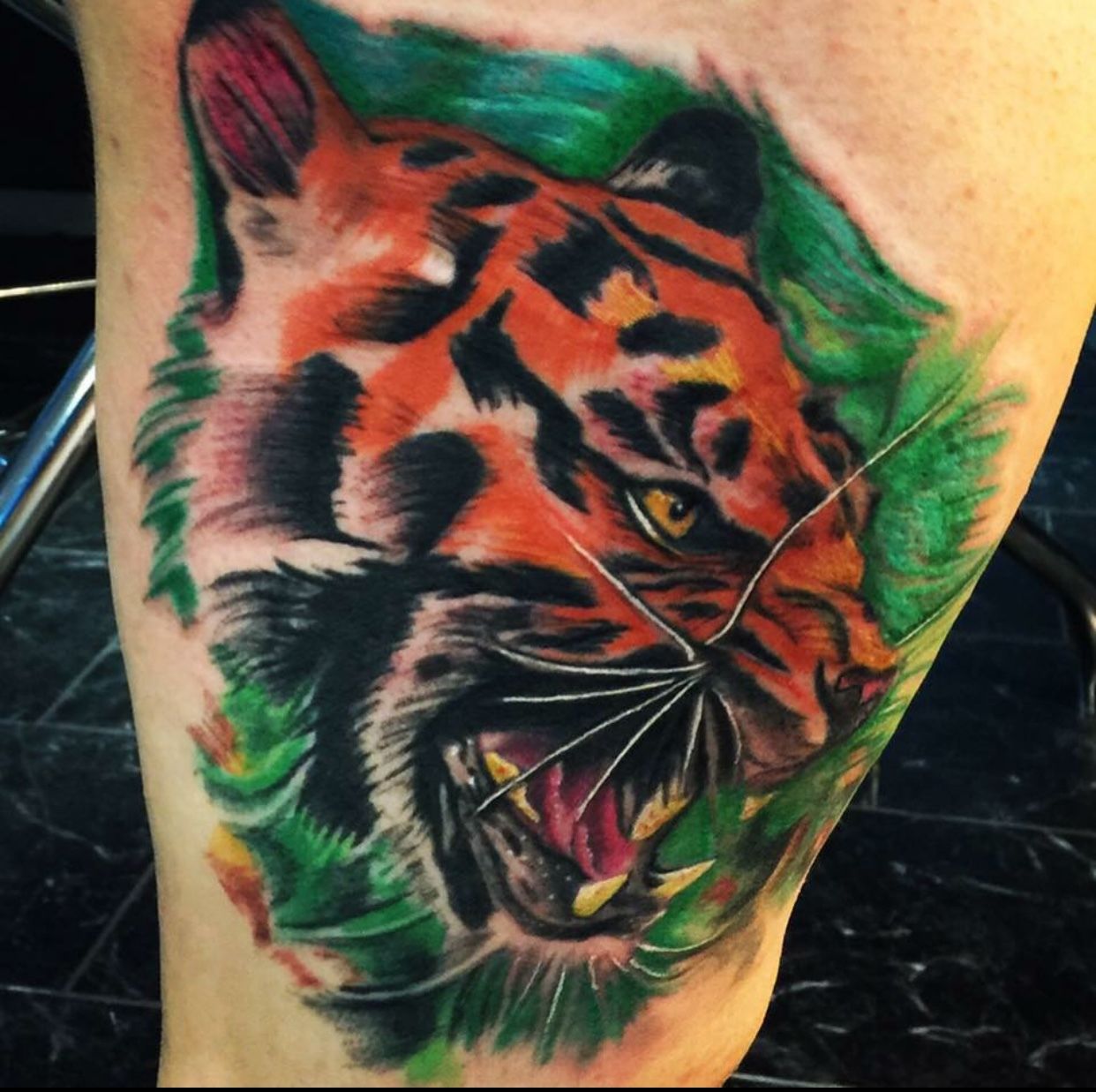 Cc49b7b2-7692-4324-b410-4874e842393b