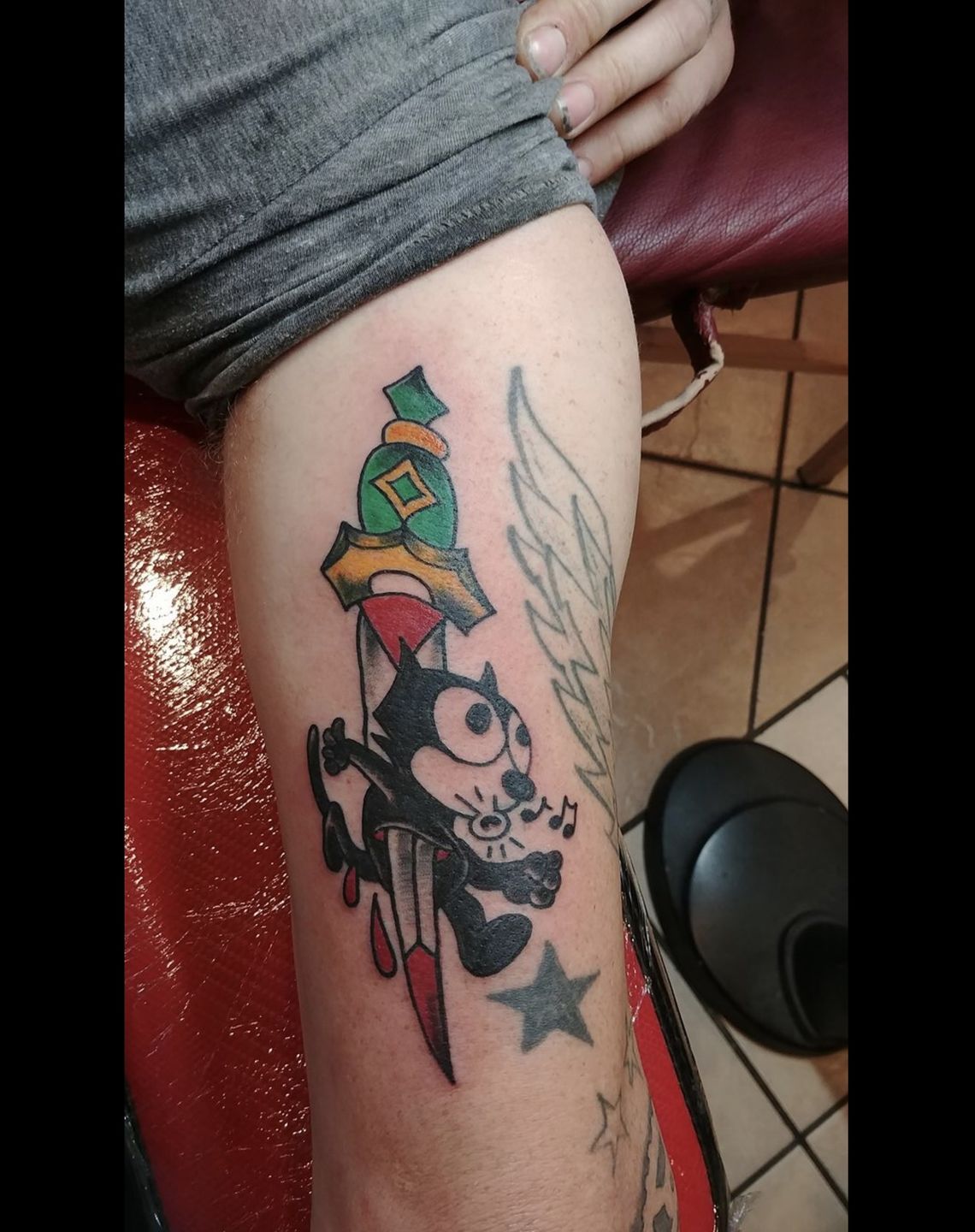 0e2e94cb-c74d-4f86-9e05-0a493a7ffd3e