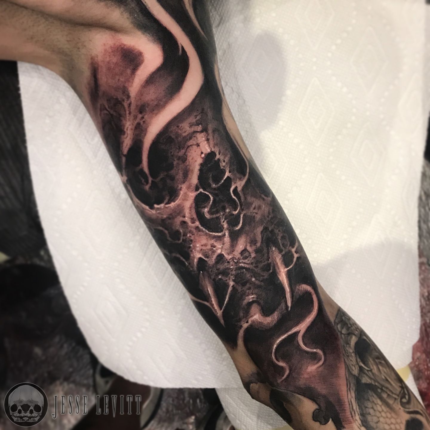 Bba6ee32-60f3-490c-b373-e6b7b9205328