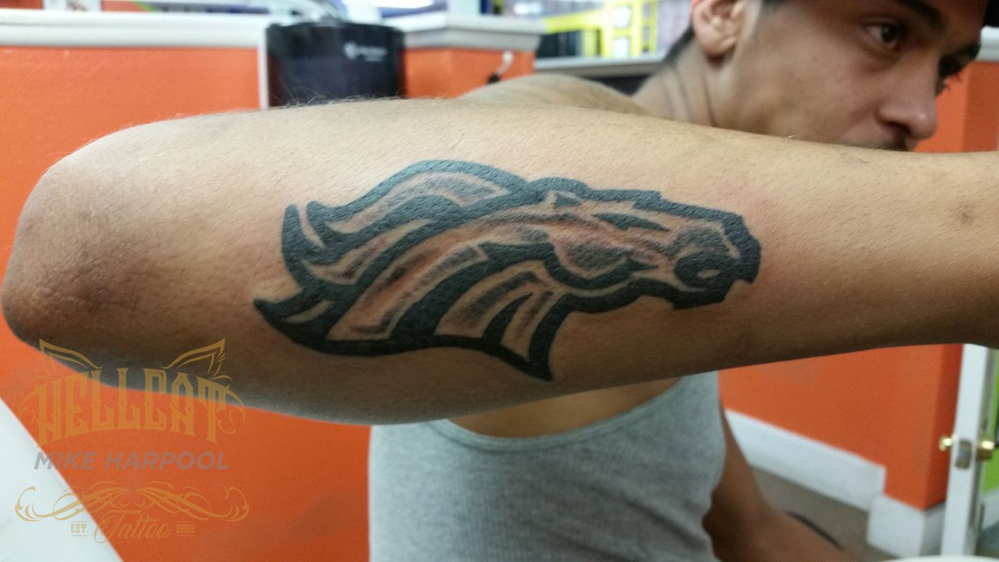 Broncos
