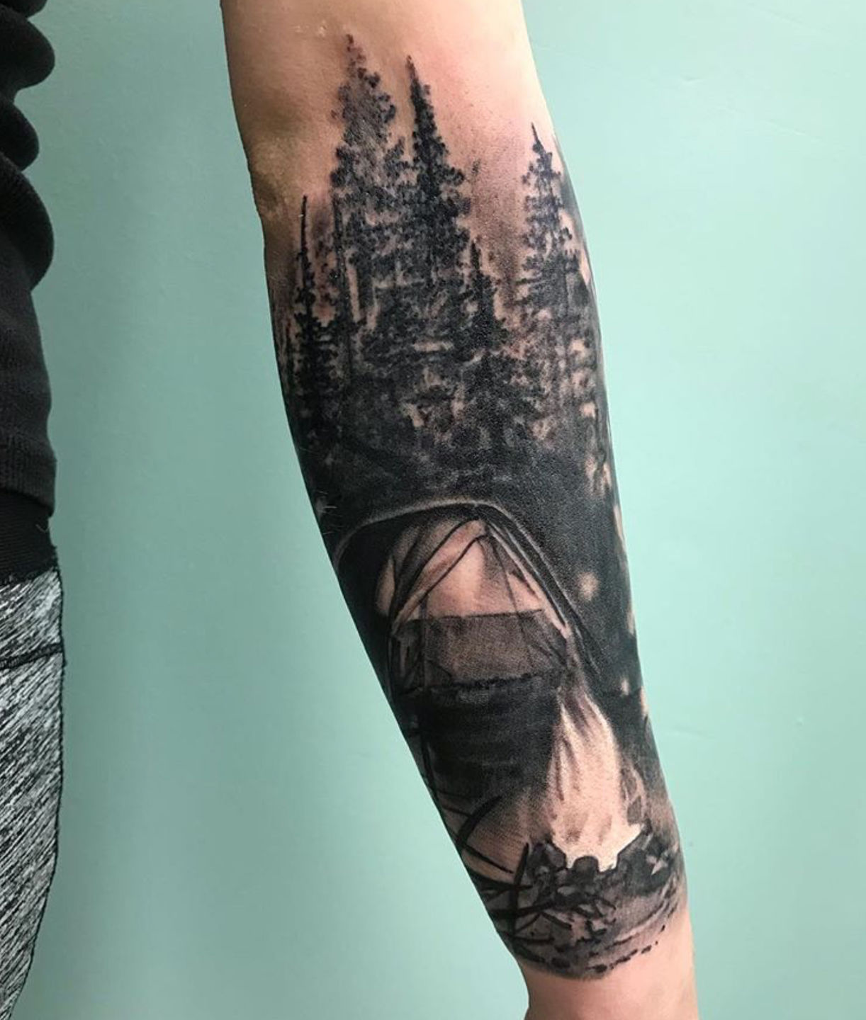 1ae83f8c-4a36-43e2-bda7-192b810a687a