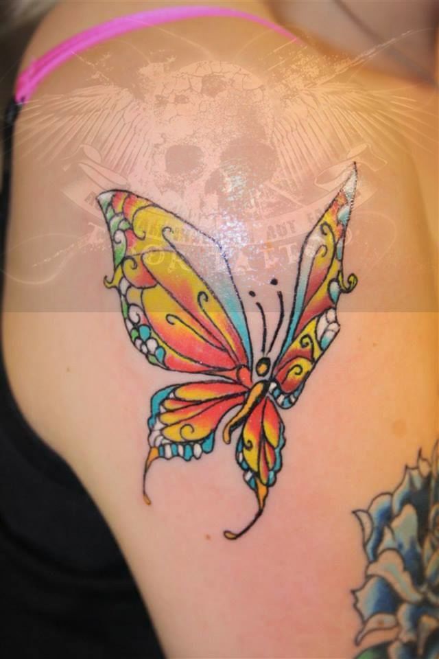 296113_546252075420648_334392600_n