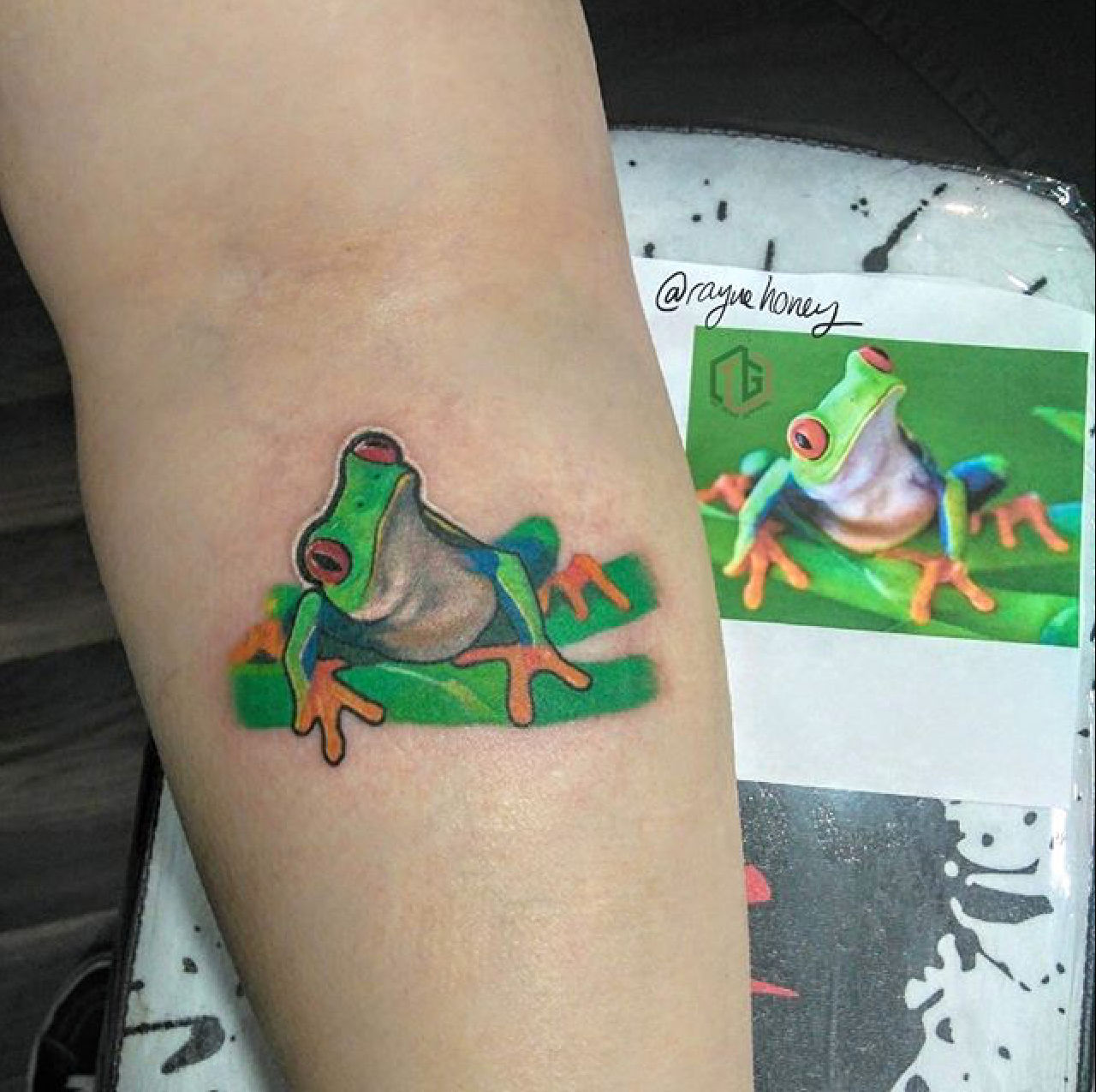 34b18a46-2577-48b2-bee4-beef4496fd1d