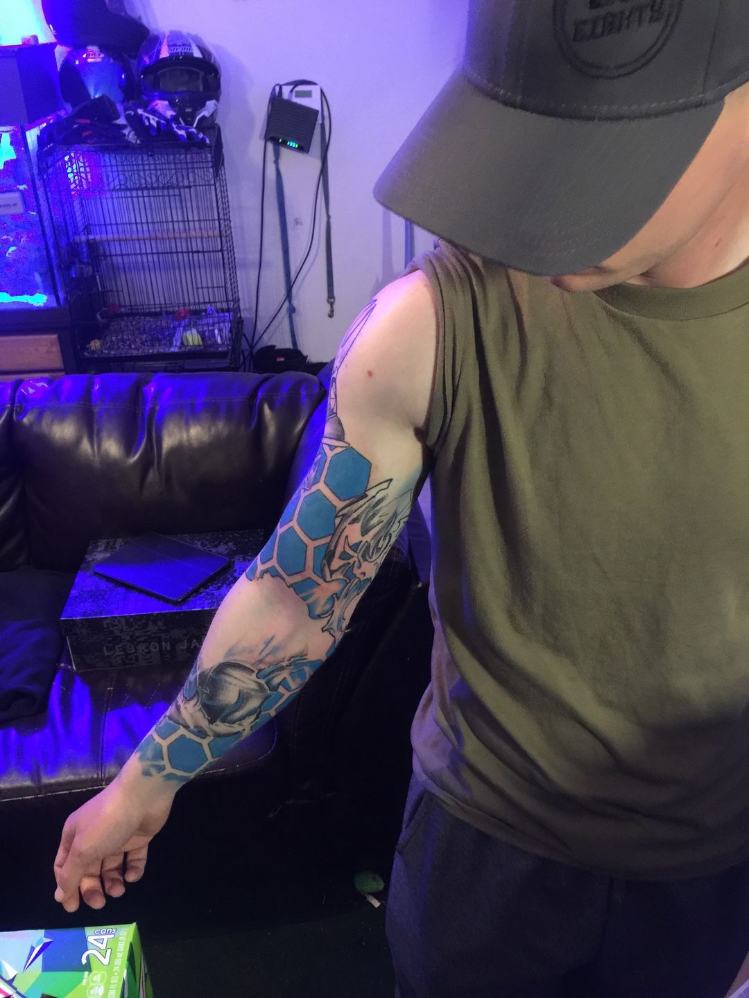 D1f30473-1b83-4db0-9b38-191a0b13cad6