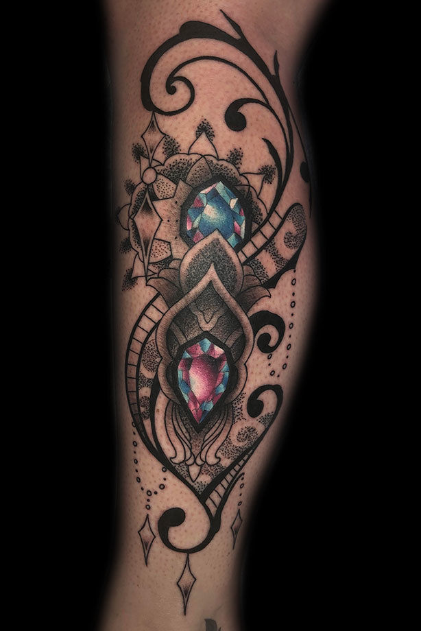 Best-las-vegas-tattoos-geometric-mandala-inner-visions-tattoo-las-vegas-shops-strip-danny-valens