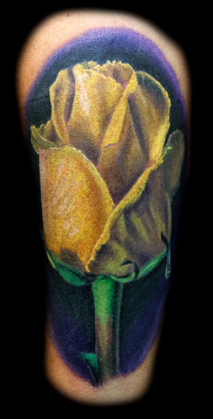 Rose-tattoo-best-las-vegas-tattoo-shops-inner-visions-tattoo-joe-riley