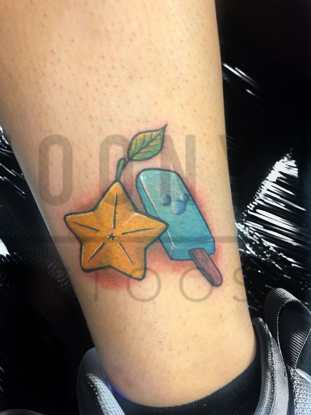 Untitled-artwork_(4)